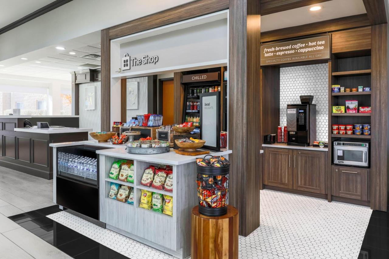 Hilton Garden Inn Tulsa South Eksteriør billede